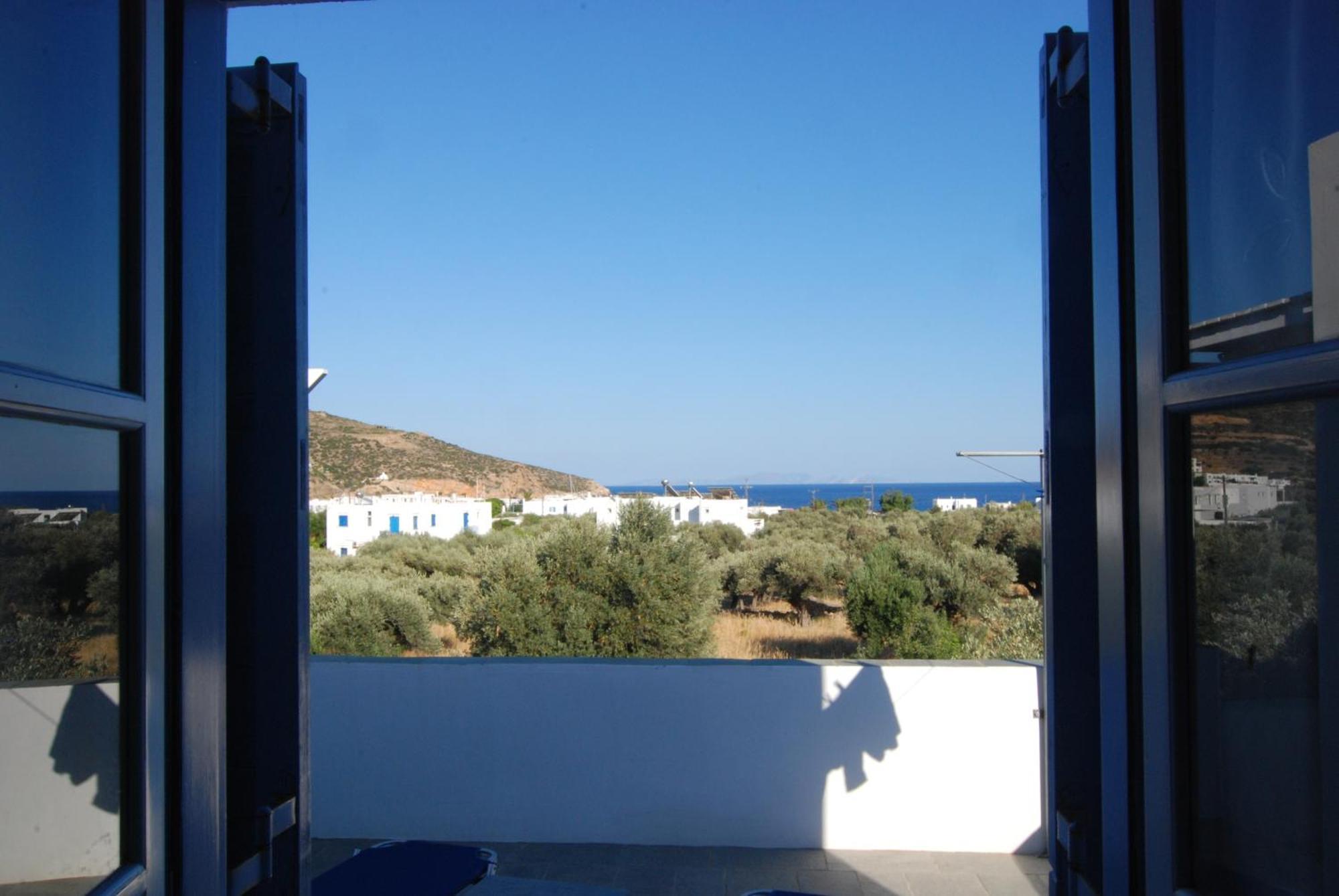 Villa Perivoli Platis Gialos  Bilik gambar